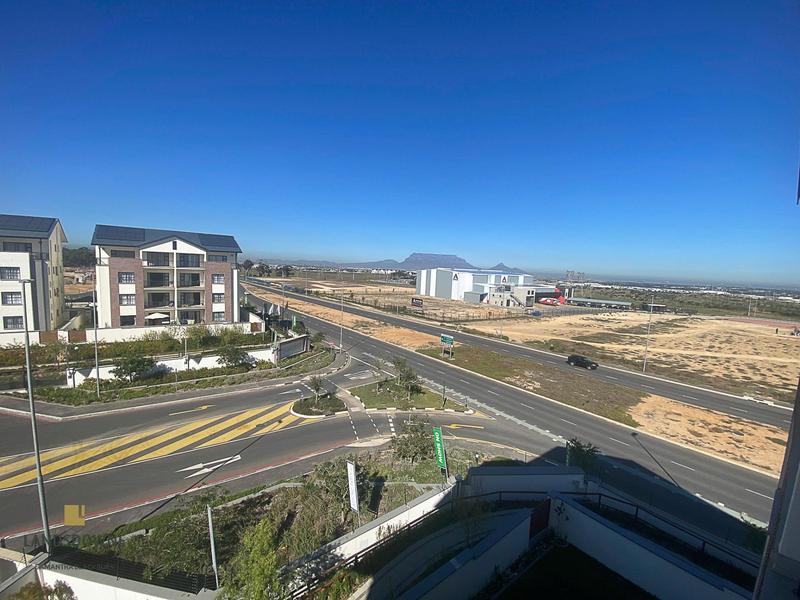 To Let 1 Bedroom Property for Rent in Richwood Western Cape